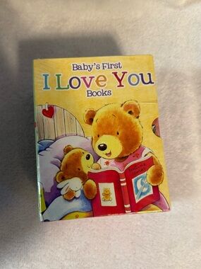 NWT 3 pack set of Baby’s First I Love You Books